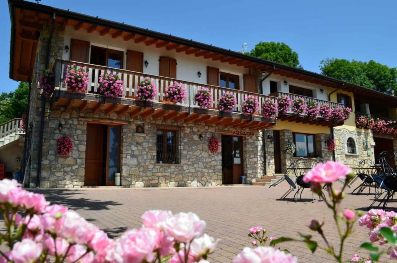Agriturismo Dell'Altopiano Serle Eksteriør billede